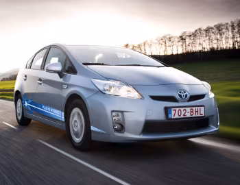 Toyota Prius Plug-In Hybrid Pre-production Test Car [EU-spec] (ZVW35) '2009–10