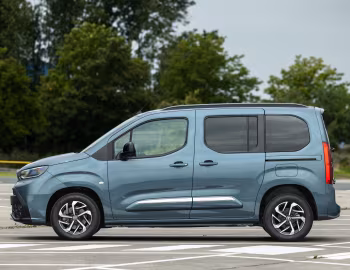 Toyota ProAce City Verso Electric L1 [EU-spec] '2024–pr.