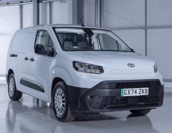 Toyota ProAce City Van Electric L2 [UK-spec] '2024–pr.