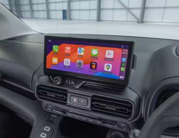 Interior Toyota ProAce City Van Electric L2 [UK-spec] '2024–pr.
