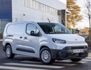 Toyota ProAce City Van Electric L2 [UK-spec] '2024–pr.