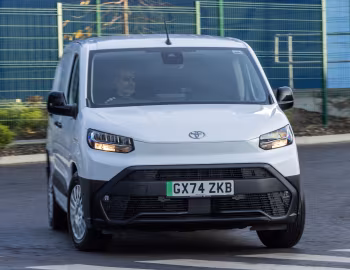 Toyota ProAce City Van Electric L2 [UK-spec] '2024–pr.
