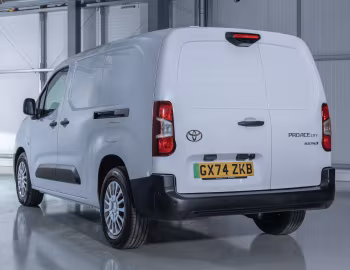 Toyota ProAce City Van Electric L2 [UK-spec] '2024–pr.