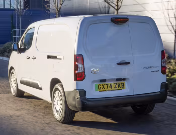 Toyota ProAce City Van Electric L2 [UK-spec] '2024–pr.