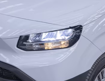Toyota ProAce City Van Electric L2 [UK-spec] '2024–pr.