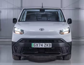 Toyota ProAce City Van Electric L2 [UK-spec] '2024–pr.