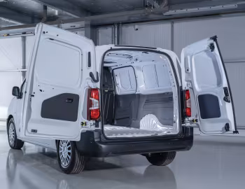 Toyota ProAce City Van Electric L2 [UK-spec] '2024–pr.