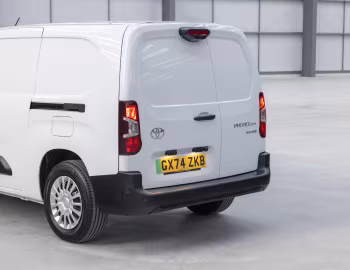 Toyota ProAce City Van Electric L2 [UK-spec] '2024–pr.