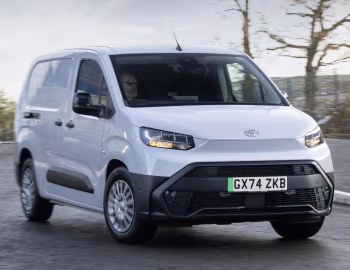 Toyota ProAce City Van Electric L2 [UK-spec] '2024–pr.