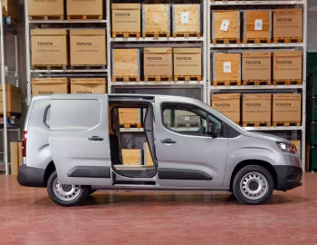 Toyota ProAce City Van LWB [UK-spec] '2020–23