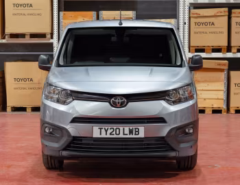 Toyota ProAce City Van LWB [UK-spec] '2020–23