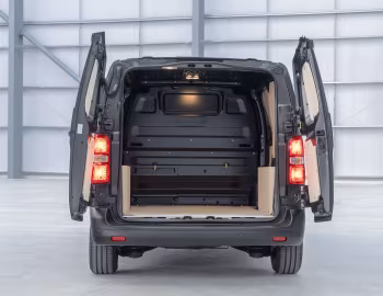 Toyota ProAce Electric Van [UK-spec] '2024–pr.