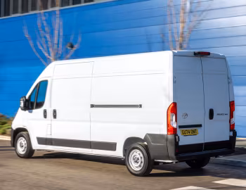 Toyota ProAce Max L2H3 [UK-spec] '2024–pr.