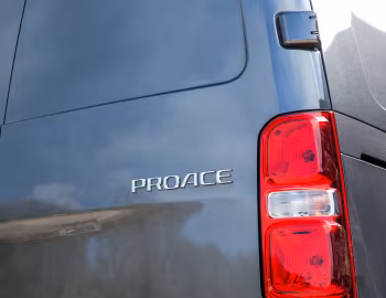 Toyota ProAce Van [UK-spec] '2017–23