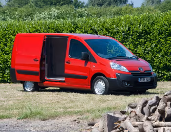 Toyota ProAce Van Long [UK-spec] '2013–16