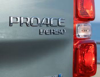 Toyota ProAce Verso Electric [UK-spec] '2024–pr.