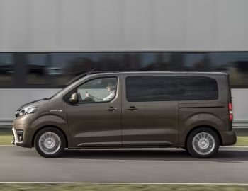 Toyota ProAce Verso Electric [EU-spec] '2020–23