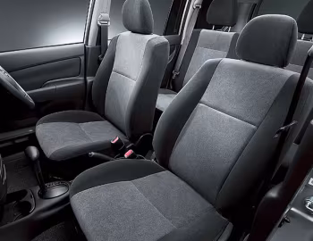 Интерьер Toyota Probox Van (CP50) '08.2002–08.2014