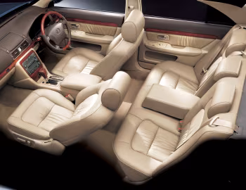 Intérieur Toyota Progrès (JCG10) '04.2001–05.2007