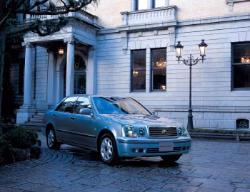 Toyota Progrès (JCG10) '04.2001–05.2007