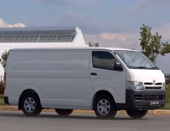 Toyota Quantum Van '2004–10