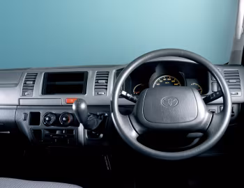 Panel frontal Toyota Quantum Van '2004–10