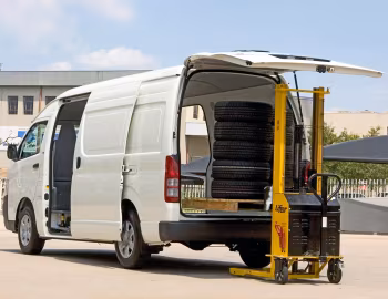 Toyota Quantum Van High Roof '2004–10