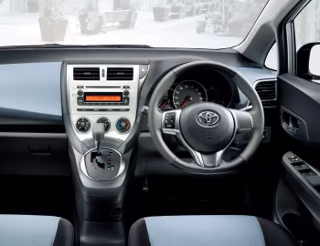 Panel frontal Toyota Ractis (NSP120) '11.2010–05.2014