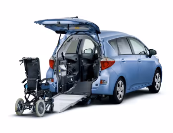 Toyota Ractis X Welcab (NSP120) '11.2010–09.2011