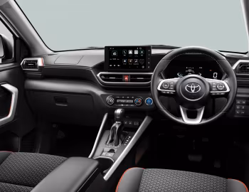Panel frontal Toyota Raize Hybrid Z '2021–pr.
