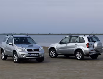 Toyota RAV4 '2003–05