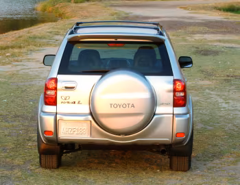 2004–05 Toyota RAV4 [North America] '2003–05