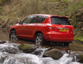 Toyota RAV4 [UK-spec] '2010–12