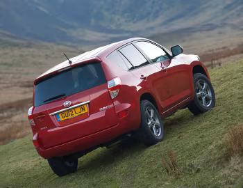 Toyota RAV4 [UK-spec] '2010–12