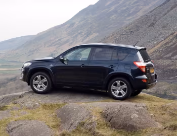 Toyota RAV4 [UK-spec] '2010–12