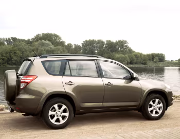 Toyota RAV4 LWB '2010–12