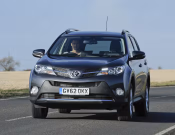 Toyota RAV4 [UK-spec] '2013–15
