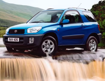 Toyota RAV4 3-door [UK-spec] '2000–03