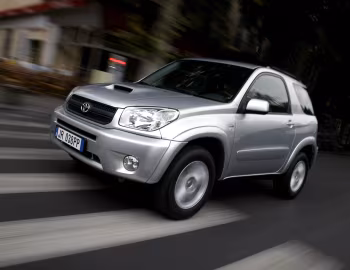 Toyota RAV4 3-door [Worldwide] '2003–05