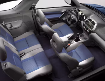 Interior Toyota RAV4 3-door [Worldwide] '2000–03