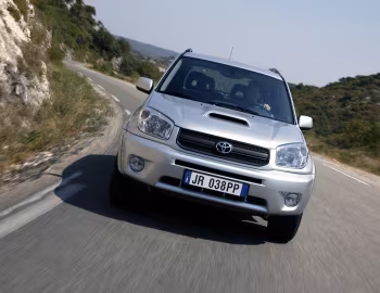 Toyota RAV4 3-door [Worldwide] '2003–05