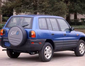 1997 Toyota RAV4 5-door [North America] (SXA11/SXA16) '1996–97