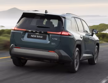 Toyota RAV4 HEV VX [South Africa] '2026