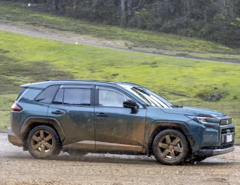 Toyota RAV4 HEV Edge [Australia] '2026