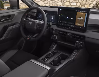 Interior Toyota RAV4 HEV GR Sport [EU-spec] '2026