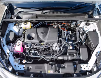Bajo el capó Toyota RAV4 Hybrid [UK-spec] '2019–21
