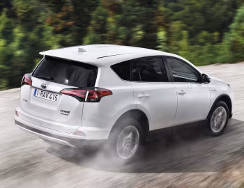 Toyota RAV4 Hybrid [Worldwide] '2015–18
