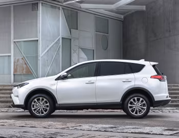 Toyota RAV4 Hybrid [Worldwide] '2015–18