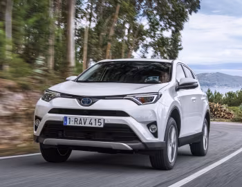 Toyota RAV4 Hybrid [Worldwide] '2015–18