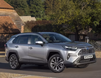 Toyota RAV4 Hybrid [UK-spec] '2022–25